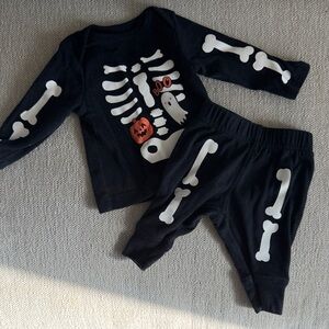 Carter's Black and White Skeleton Halloween Set